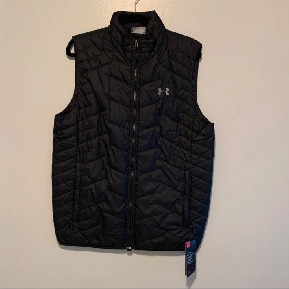 Under Armour vest